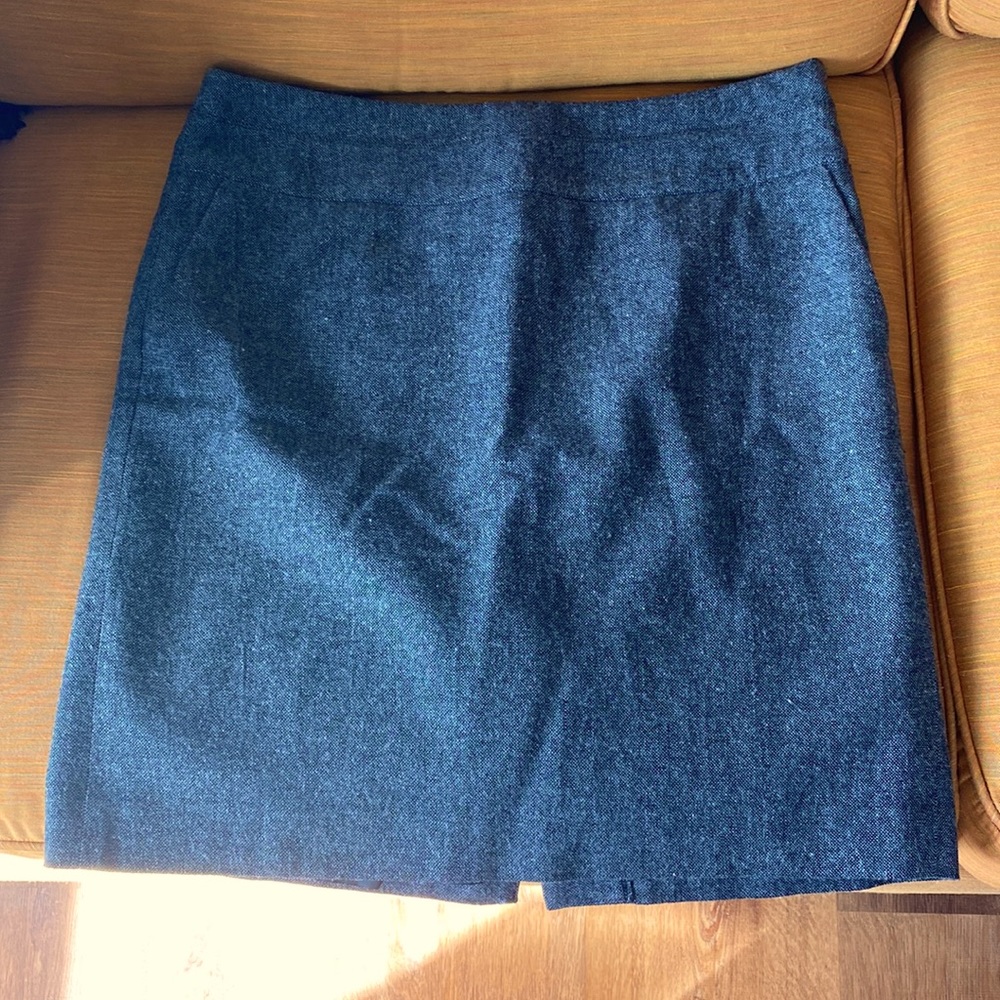 Ann Taylor tweed skirt